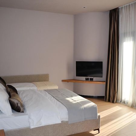 N'Peze Hotel Laknas Bagian luar foto