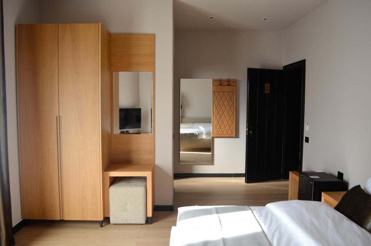 N'Peze Hotel Laknas Bagian luar foto