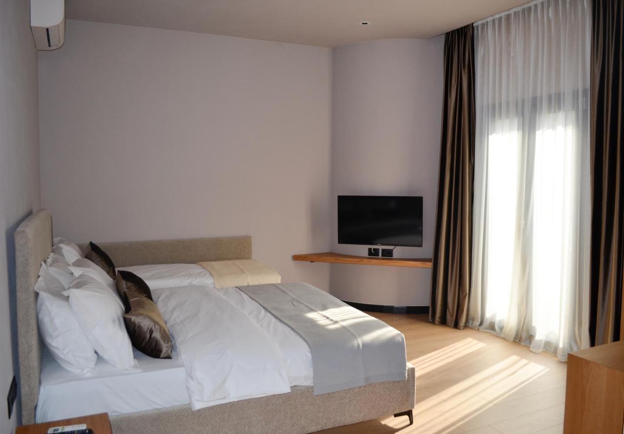 N'Peze Hotel Laknas Bagian luar foto
