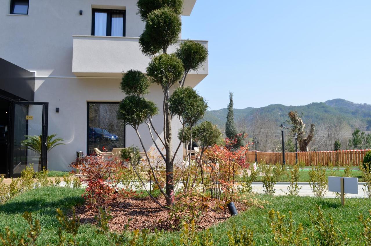 N'Peze Hotel Laknas Bagian luar foto