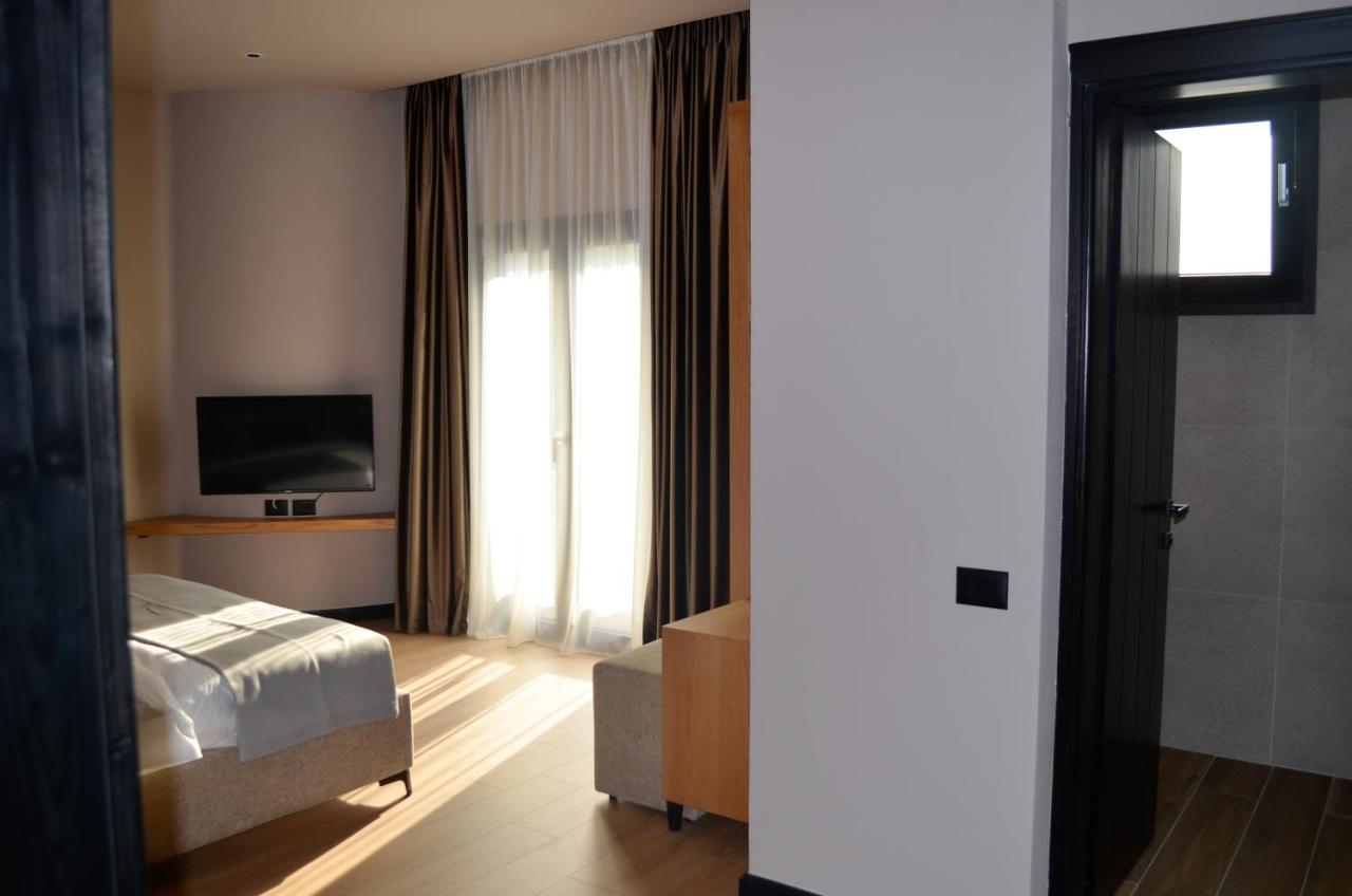 N'Peze Hotel Laknas Bagian luar foto