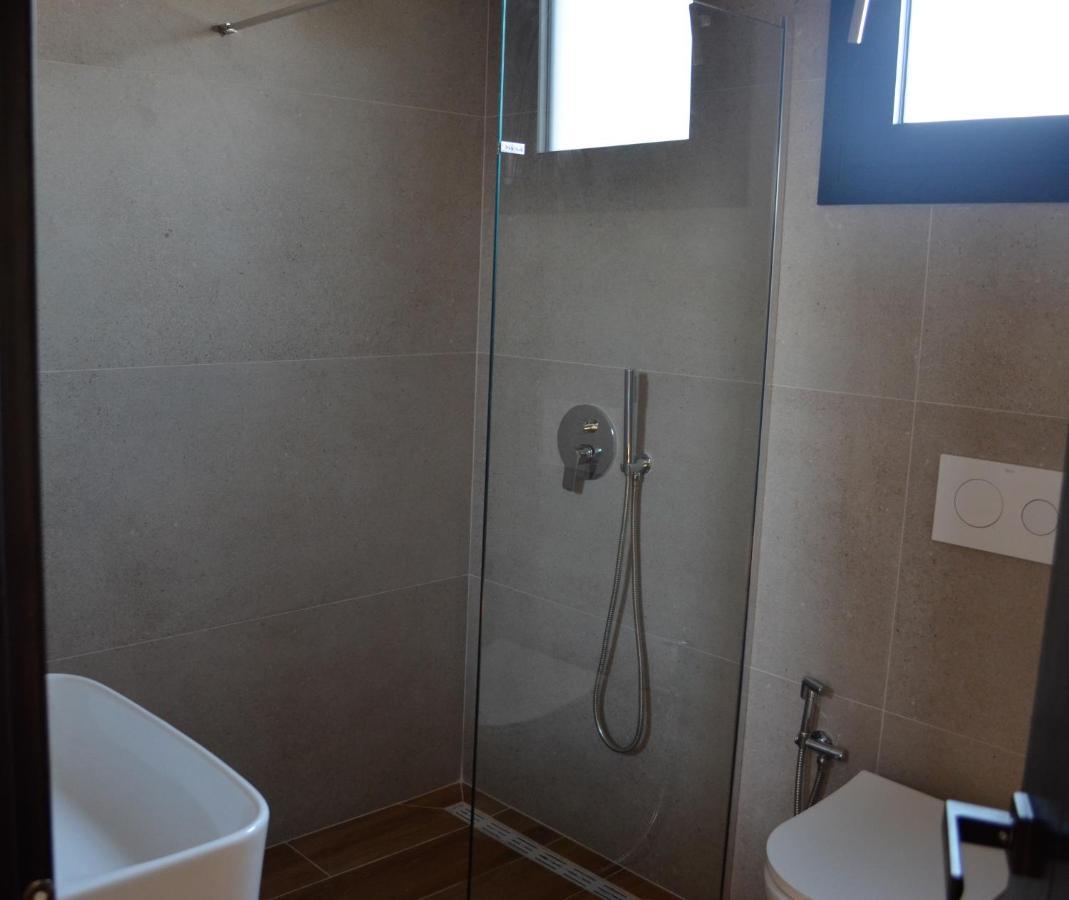 N'Peze Hotel Laknas Bagian luar foto